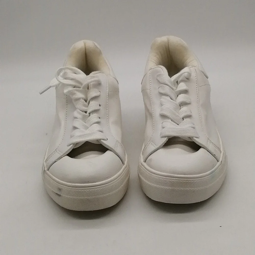 Soda Shoes Womens White 9 Platform Sneaker Faux Leather Walking Comfort‎